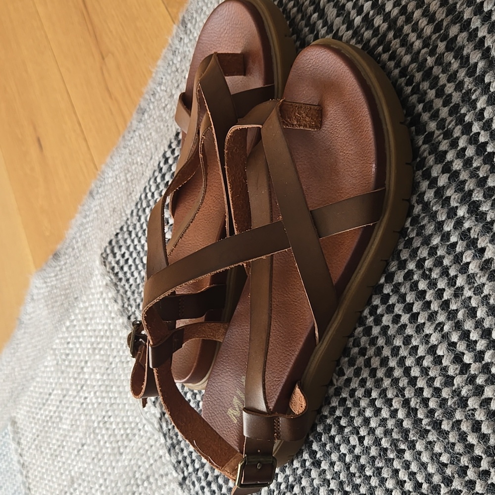 MIA Brown Strappy Casual Sandals, 7.5, Comfortable, VGUC, Brown Casual Neutral - Picture 4 of 10